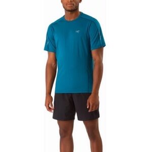Arc'teryx Men's Blue Shirt